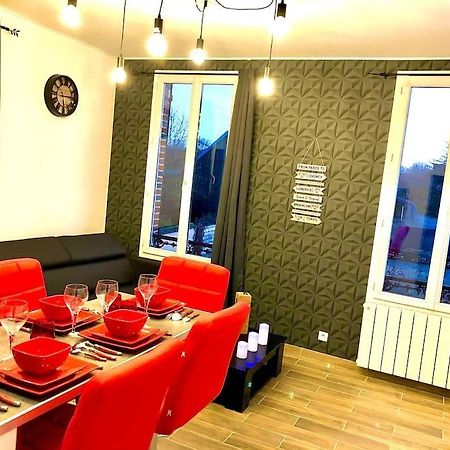 Le Led Room,Centre Ville Place De Parking Gratuite Санс Экстерьер фото